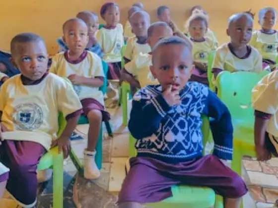 Children learning in the Early School